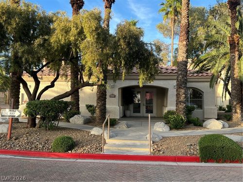 624-6480 Annie Oakley Dr, Las Vegas, NV, 89120-3956 | Card Image