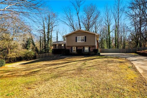 2201 Spring Mill Cv, Atlanta, GA, 30338-5339 | Card Image