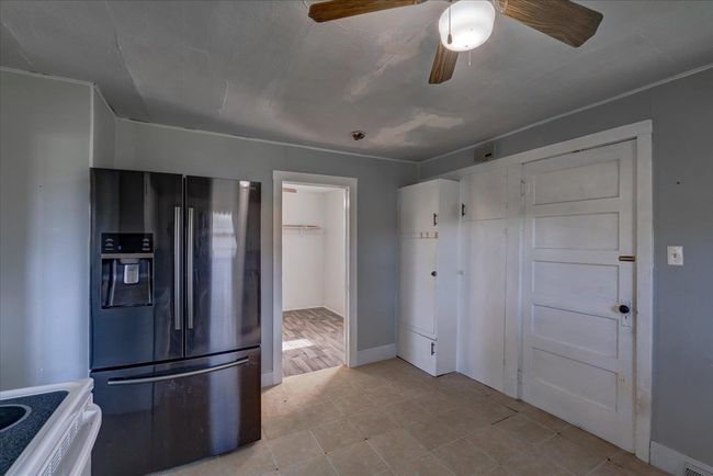 500 2 Nd Ave, House other with 2 bedrooms, 1 bathrooms and null parking in HOLLANDALE WI | Image 16