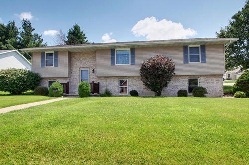2328 Wheatland Dr, Quincy, IL, 62305-7704 | Card Image