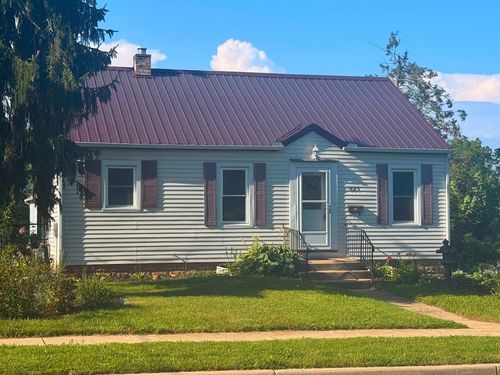 523 Maine St, Mauston, WI, 53948-1223 | Card Image