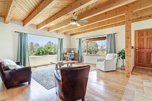 10 Carlito Rd, Santa Fe, NM, 87508-8785 | Card Image