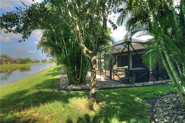 337 Sebastian Crossings Blvd, House other with 3 bedrooms, 2 bathrooms and null parking in SEBASTIAN FL | Image 31