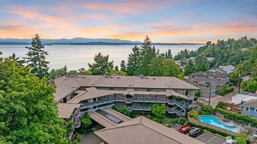 unit-18-7019 47th Ave Sw, Seattle, WA, 98136-1764 | Card Image