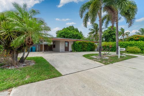 a-2831 N Seacrest Boulevard, Boynton Beach, FL, 33435 | Card Image