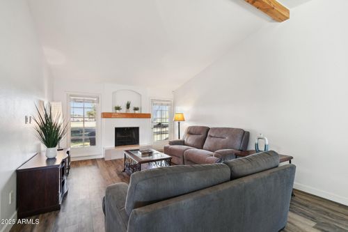 4530 W Continental Dr, Glendale, AZ, 85308-3438 | Card Image