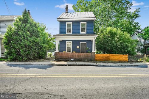 147 Pottsville St, CRESSONA, PA, 17929-1214 | Card Image