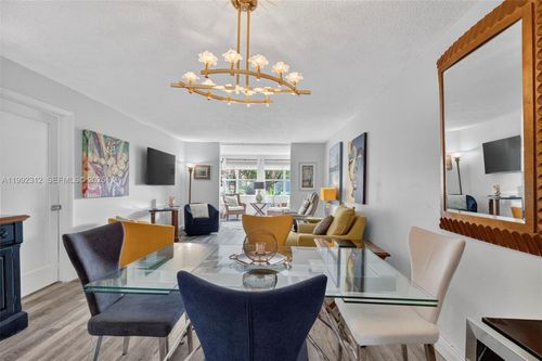 apt-107-9821 Sunrise Lakes Blvd, Sunrise, FL, 33322-6262 | Card Image