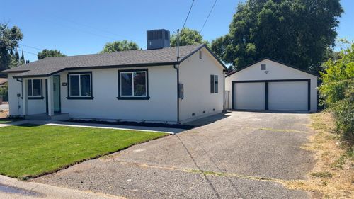 2165 Ceres Ave, Chico, CA, 95926-1476 | Card Image