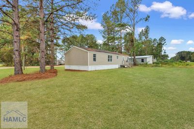 16 Barn Road Cir, House other with 3 bedrooms, 2 bathrooms and null parking in Jesup GA | Image 3