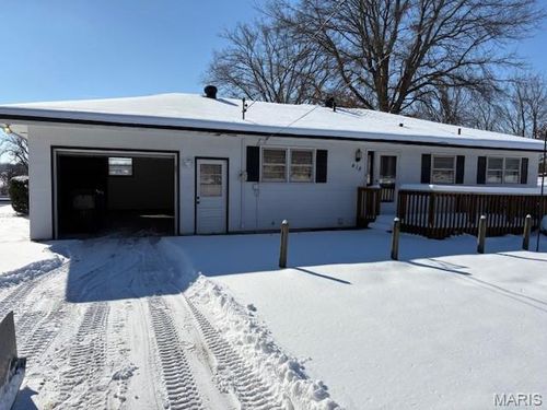 418 N Service Rd, Saint Peters, MO, 63376-1008 | Card Image