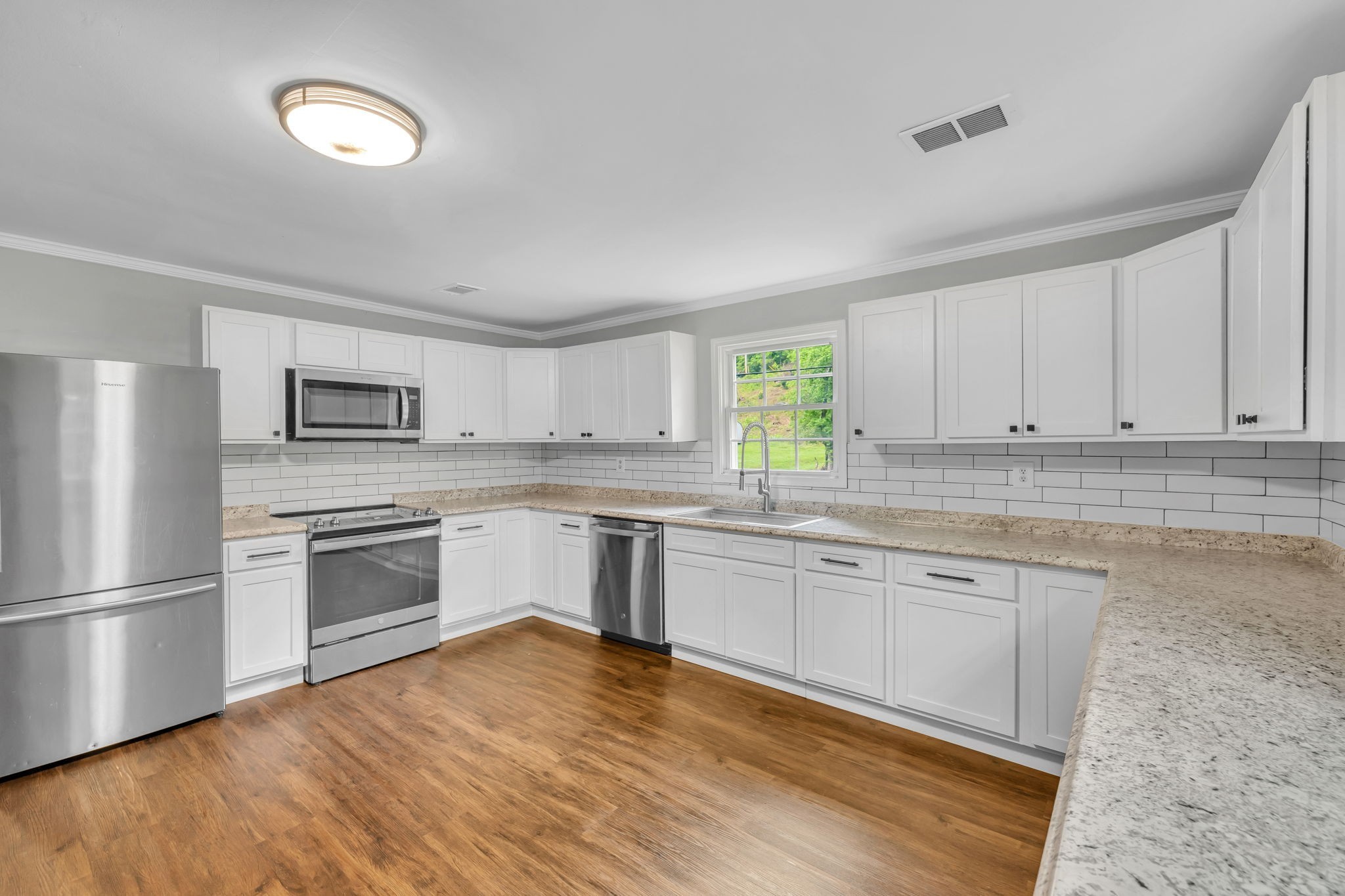Fly Rd, Santa Fe, TN 38482