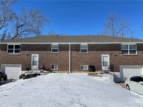 422 S 73rd Terrace, Kansas City, KS, 66111 | Card Image