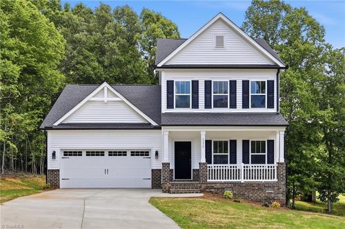 1043-5375 Parsons St, Pfafftown, NC, 27040-9604 | Card Image