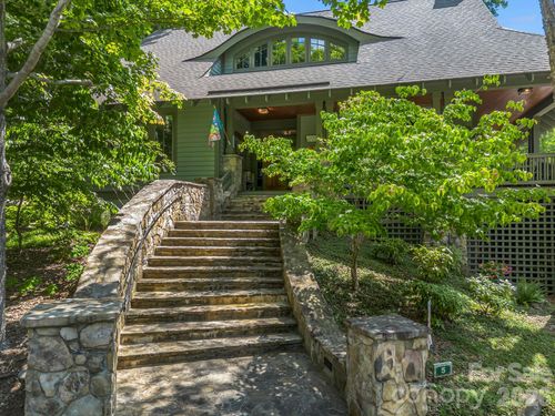 5 Longfellow, Black Mountain, NC, 28711-9304 | Card Image