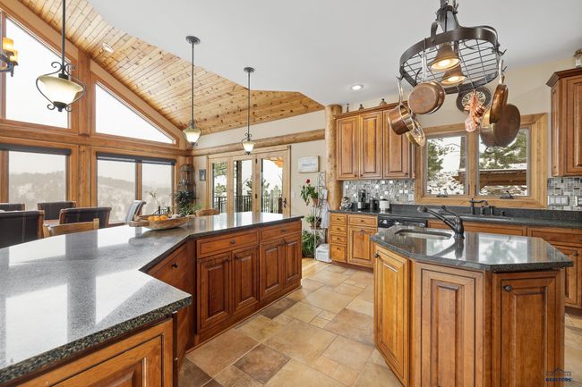 21156 Maine Rd, House other with 3 bedrooms, 4 bathrooms and null parking in Sturgis SD | Image 17