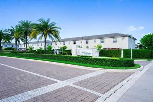 1587 Se 26th Rd, Homestead, FL, 33035-2490 | Card Image