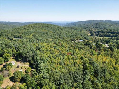 00 Orchard Mdw, Deep Gap, NC, 28618 | Card Image