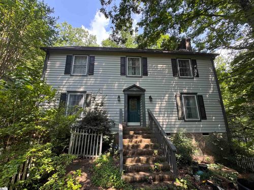 198 Cape Hatteras Dr, Seneca, SC, 29672-6707 | Card Image