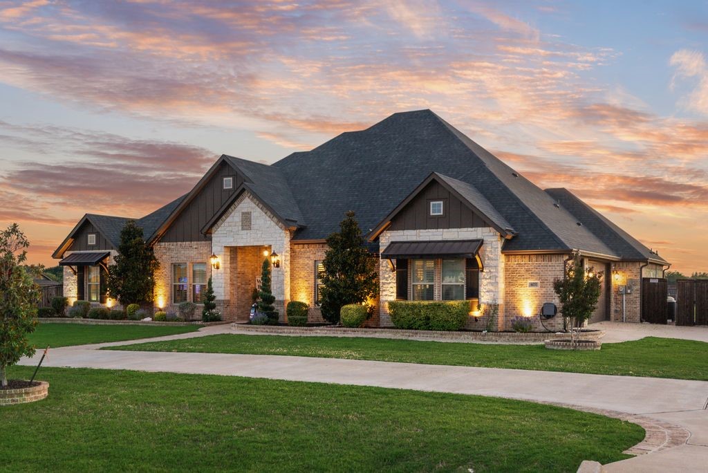 6031 Waggoner Way, For Sale in Midlothian - eXp Realty