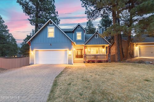 301 W Wulfenite Rd, Flagstaff, AZ, 86005-6832 | Card Image