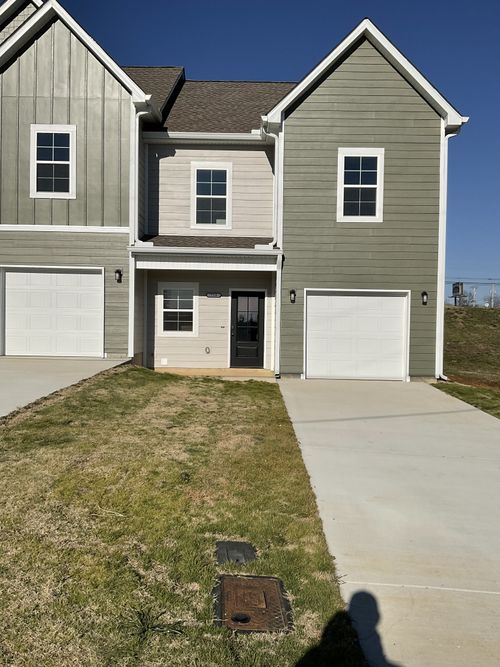 719 S Wall St, Shelbyville, TN, 37160-3751 | Card Image