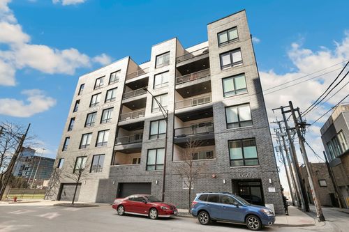 apt-202-650 N Morgan St, Chicago, IL, 60642-6545 | Card Image