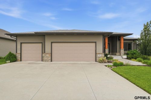 9400 S 31st St, Lincoln, NE, 68516-4784 | Card Image