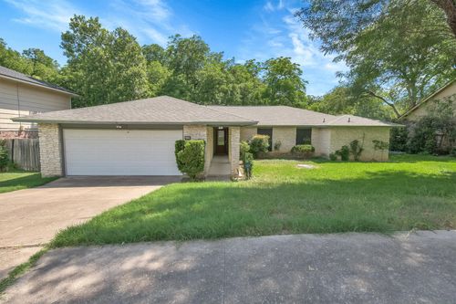1008 Hermitage Dr, Austin, TX, 78753-5864 | Card Image