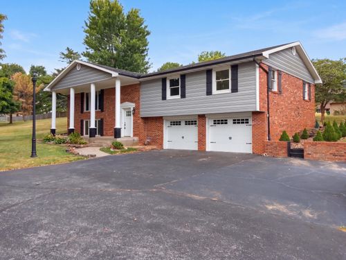 624 Oak Grove Ave, Monett, MO, 65708-2729 | Card Image