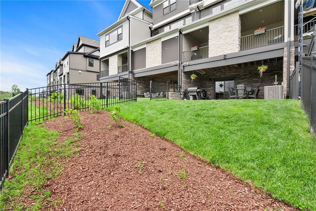 146 Enclave Drive, Townhouse with 3 bedrooms, 4 bathrooms and 2 parking in Seven Fields Boro PA | Image 29