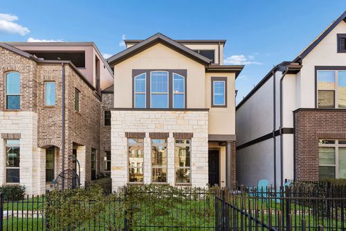 7119 Amber Grove Ct, Dallas, TX, 75231-5866 | Card Image