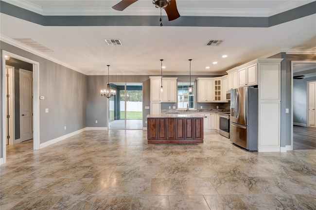 8845 Se 161st Place, House other with 3 bedrooms, 2 bathrooms and null parking in Summerfield FL | Image 9