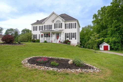 6 Zoe Ln, Newton, NH, 03858-3810 | Card Image
