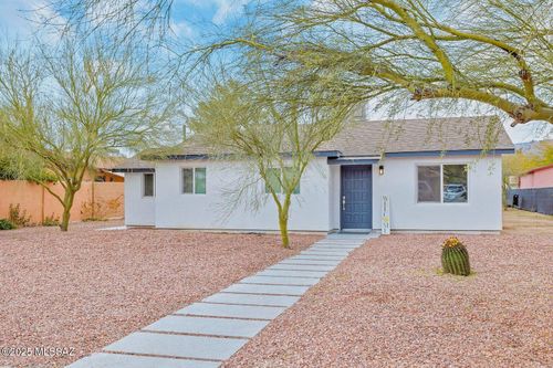 2817 E Alta Vista St, Tucson, AZ, 85716-2105 | Card Image