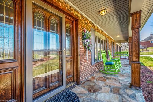3605 Nc 268, Siloam, NC, 27047-9240 | Card Image