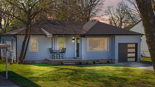1925 B St Ne, Miami, OK, 74354-2116 | Card Image