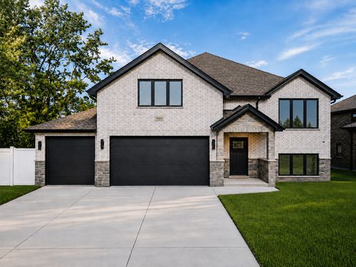 8003 S Oconto Ave, Bridgeview, IL, 60455-1510 | Card Image