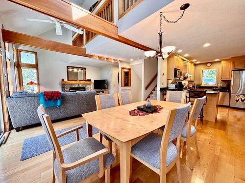 22-37 First Ln, Wilmington, VT, 05363-8820 | Card Image