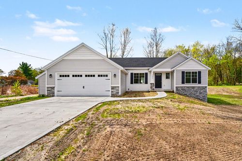 7884 Cannonsburg Rd Ne, Rockford, MI, 49341-9003 | Card Image
