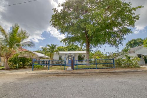 726 N E St, Lake Worth Beach, FL, 33460-2447 | Card Image