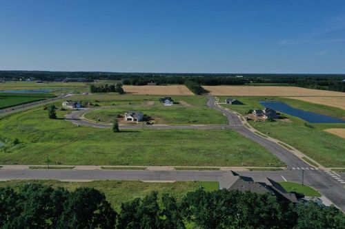 1035 26th Street Loop, Sartell, MN, 56377-4722 | Card Image