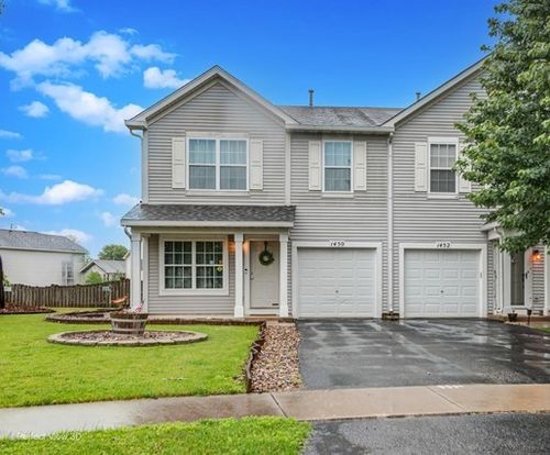 1450 Levato Ln, Minooka, IL, 60447-8217 | Card Image