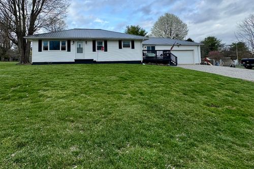 11430 Gay St, Adelphi, OH, 43101-3500 | Card Image