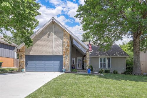 13340 W 104th St, Lenexa, KS, 66215-2116 | Card Image