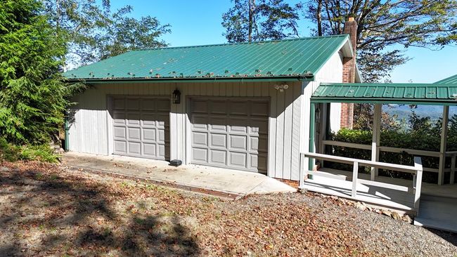 4127 Busted Rock Road, House other with 4 bedrooms, 4 bathrooms and 2 parking in Meadows of Dan VA | Image 15