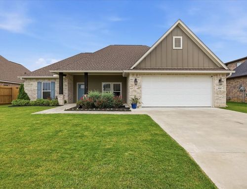 9210 Bell Flower St, Beaumont, TX, 77713-1149 | Card Image