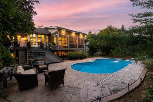 12389 Riverview Rd, Eden Prairie, MN, 55347-4604 | Card Image