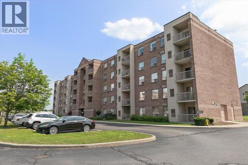 203-8335 Wyandotte St E, Windsor, ON, N8S4S8 | Card Image