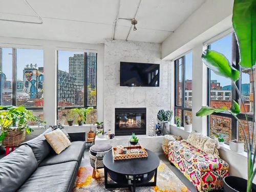 501-28 Powell Street, Vancouver, BC, V6A1E7 | Card Image